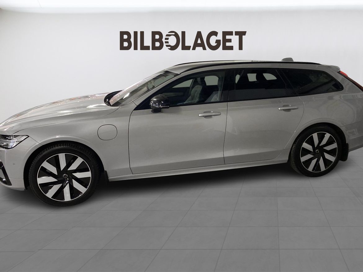 Volvo V90 T6 Plus Dark Nordic Edition 2025, bild 2/10
