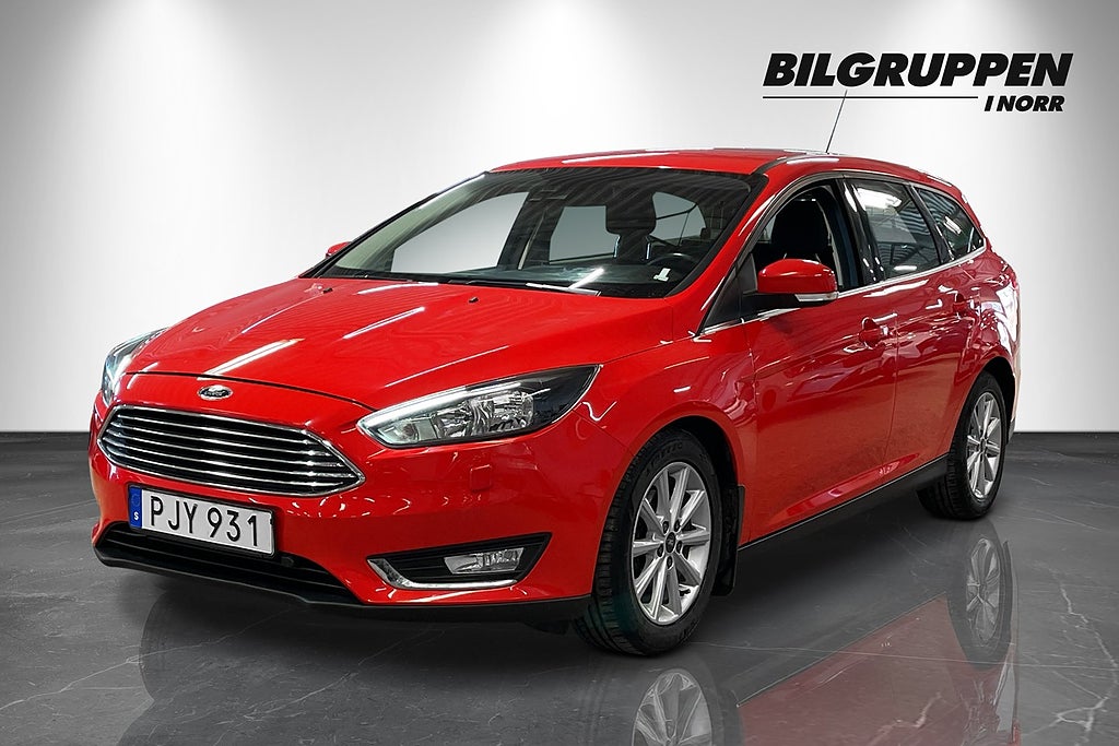 Ford Focus Kombi 1.0 Titanium Kamrem bytt (V-hjul, Drag, Värmare)