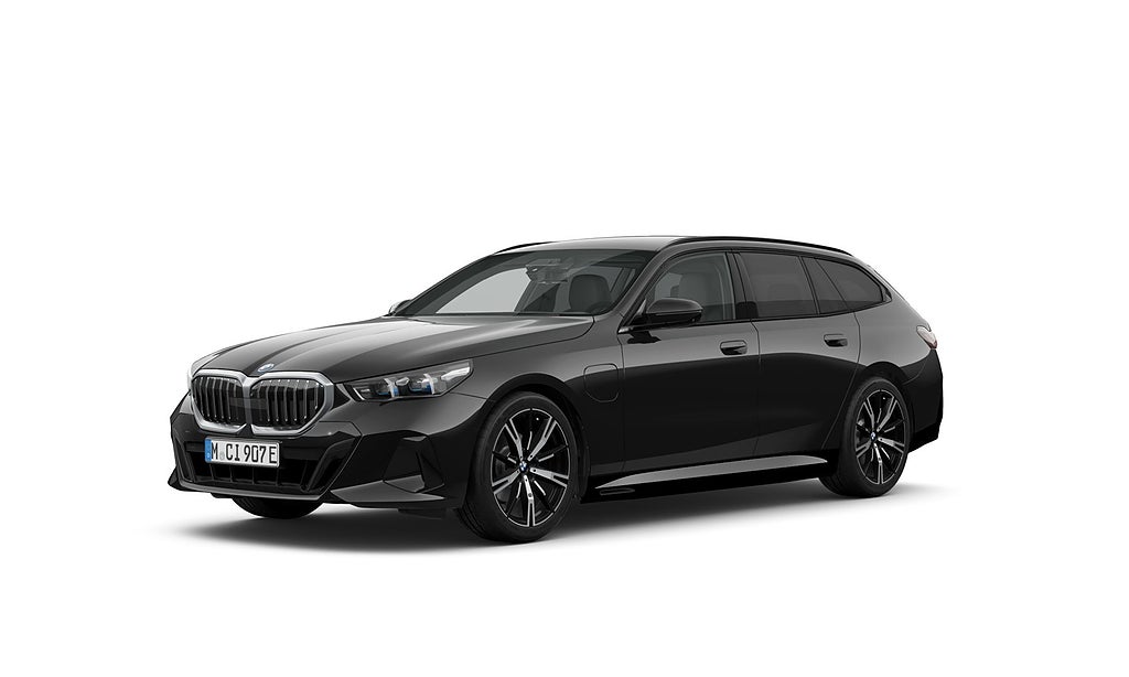BMW 530e xDrive Touring M Sport Business Drag DAP PA B W | Ränta 1,99%