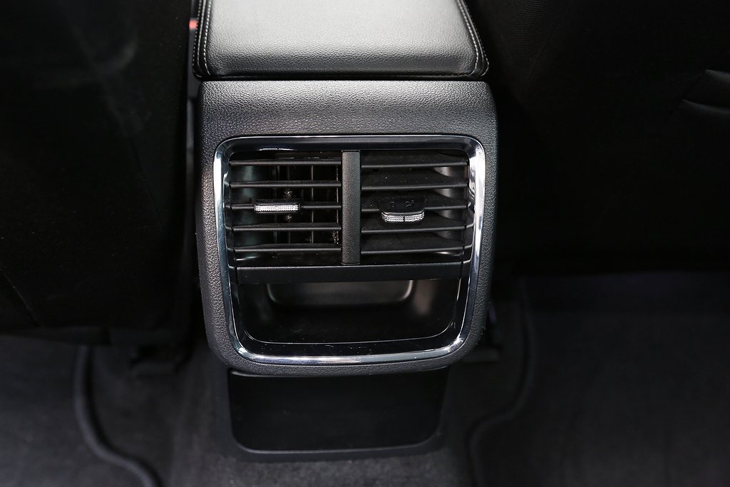 Skoda Octavia Combi iV Style 204hk DSG Värmare Drag Leasbar 2021