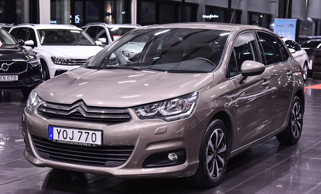 Citroën C4 1.2 e-THP EAT Euro 6 NybesiktaD|Kamrem bytt|Dragkrok
