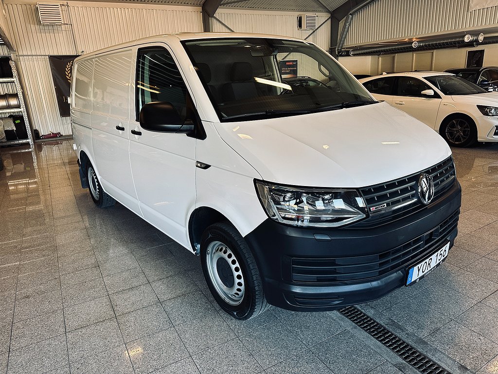 Volkswagen Transporter 2.0 TDI DSG 4M 1 ägare Värmare Moms