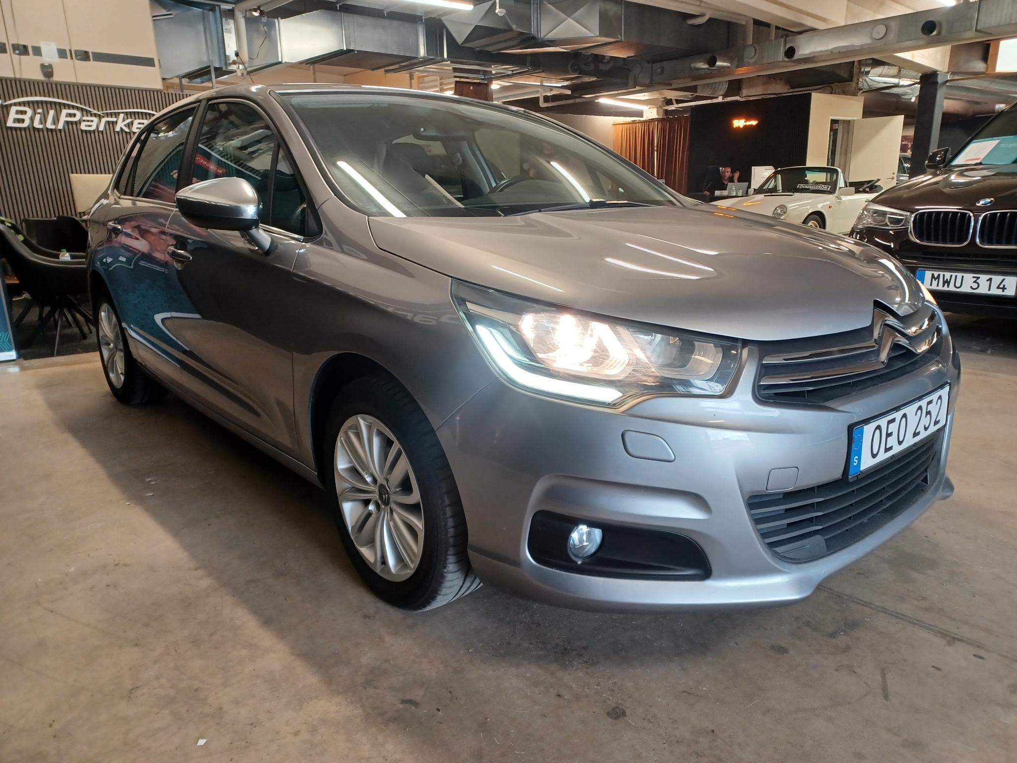 Citroen C4 1.2 e-THP Euro 6 2016, bild 4/46