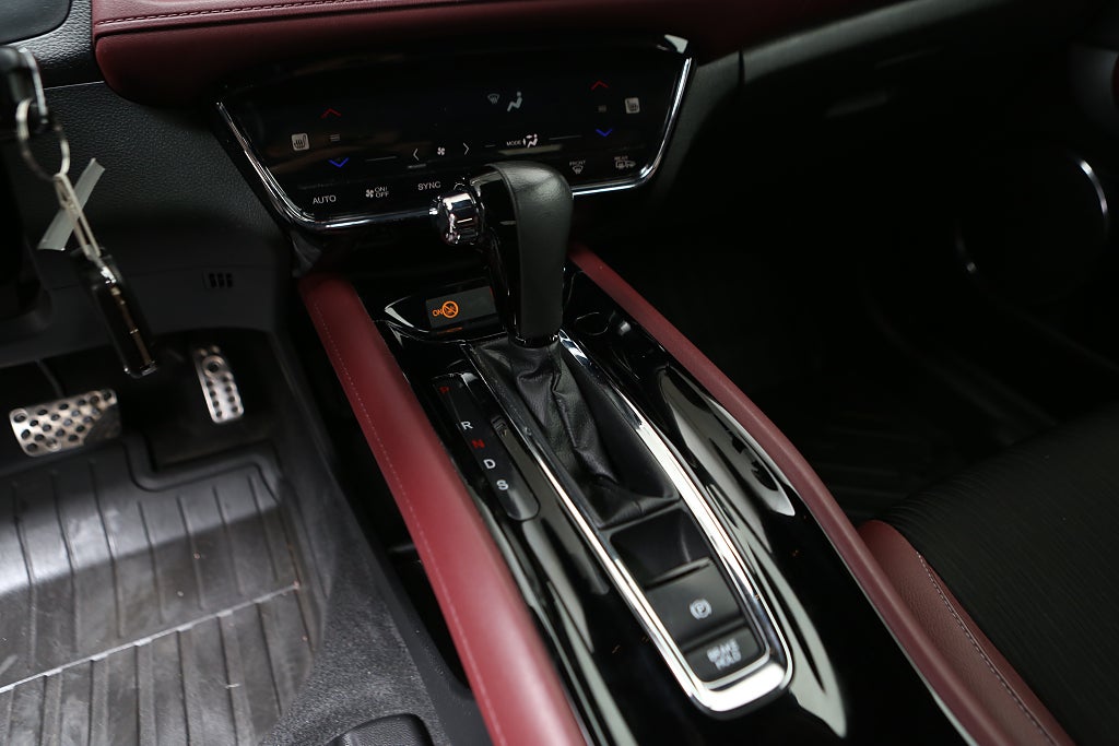 Honda HR-V 1,5 i-VTEC Turbo 182hk SPORT ADAS A-DA+ Aut Drag 2020