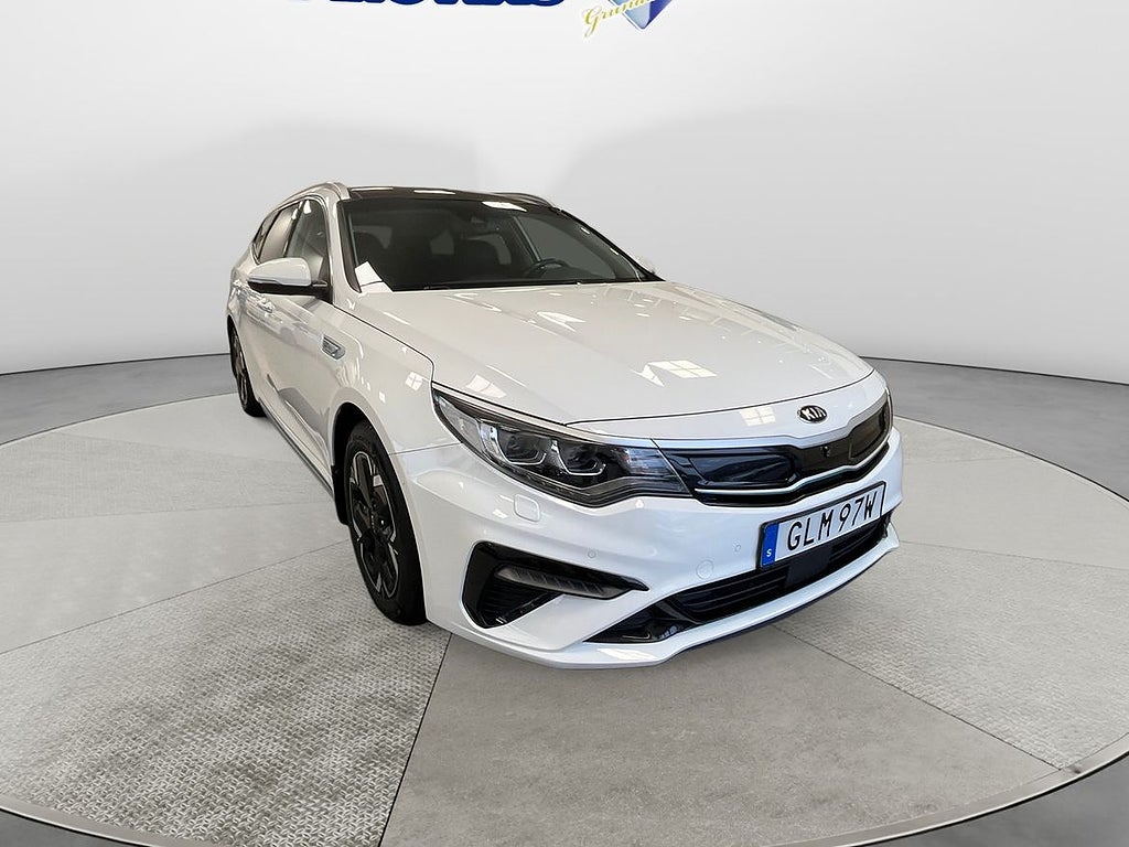 Kia Optima Sport Wagon Plug-in Hybrid 205hk *Elstolar fram/Backkamera/Dra