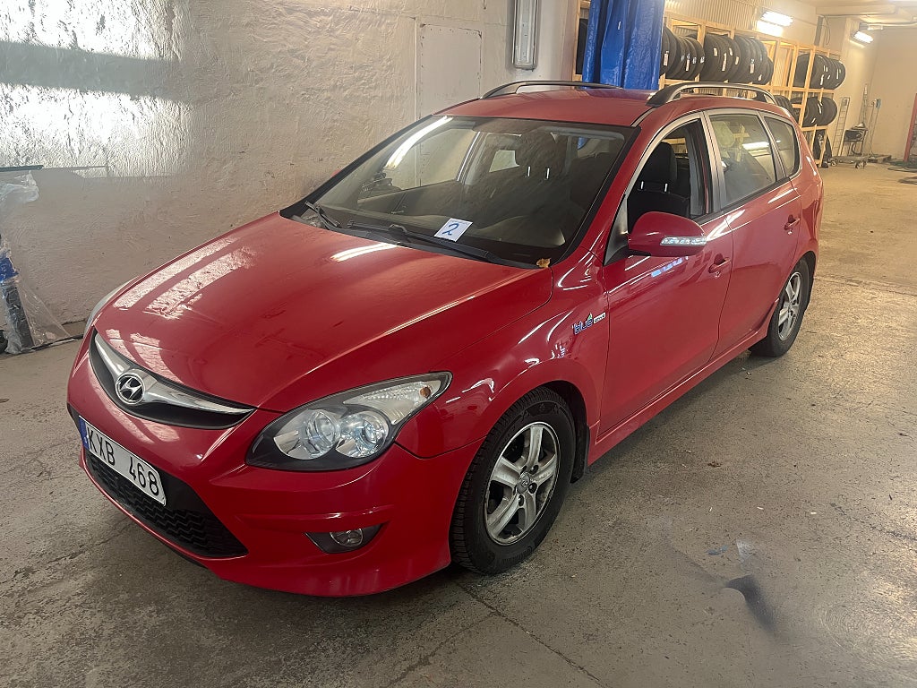 Hyundai i30 cw 1.6 CRDi Business Euro 4