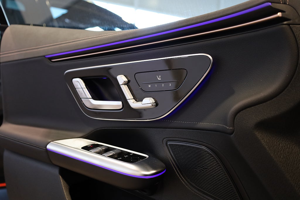 Mercedes-Benz EQE 300 89 kWh Electric Art Line  Navi Leasbar Kamera 2023