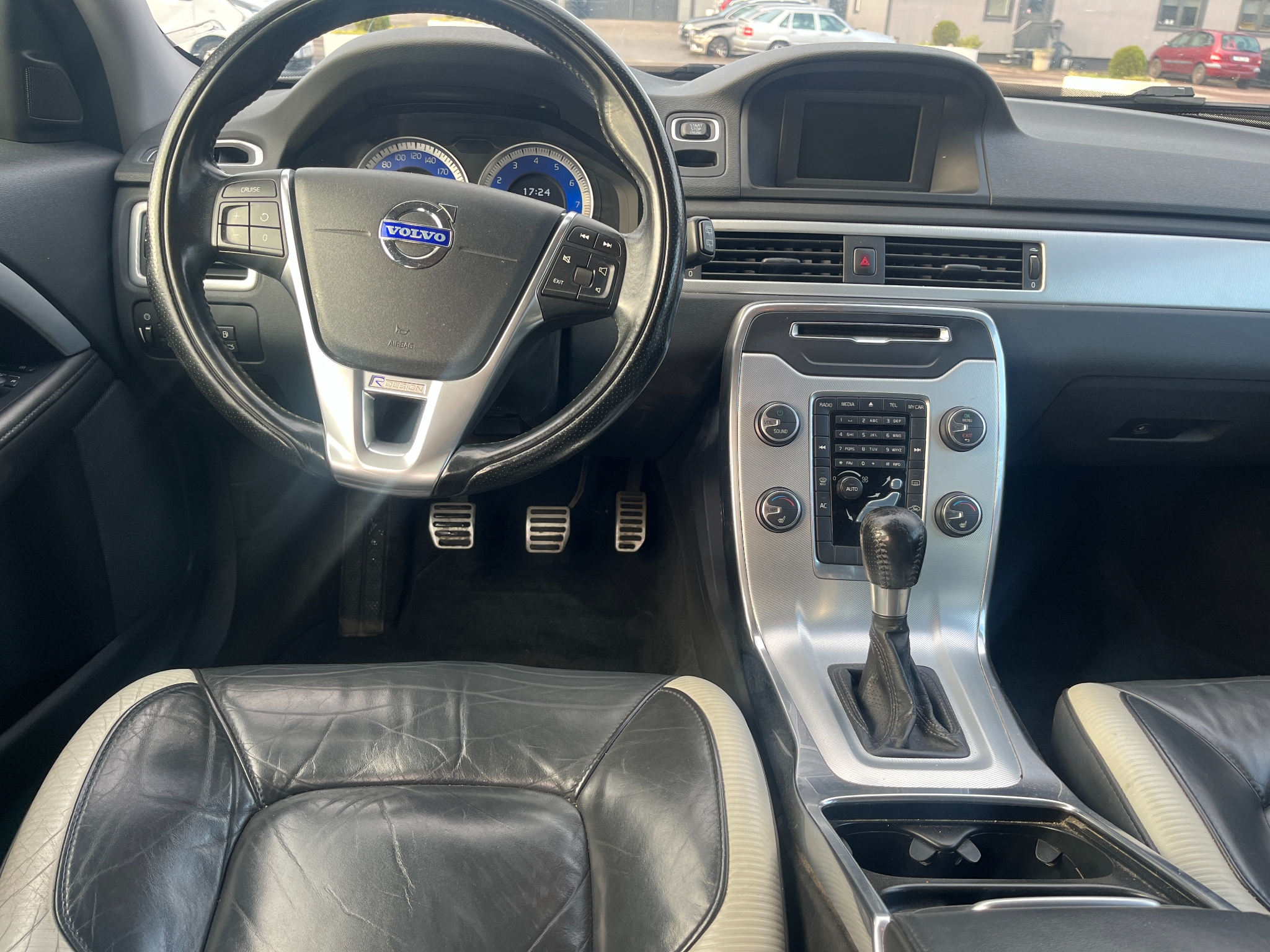 Volvo V70 2012, bild 6/10