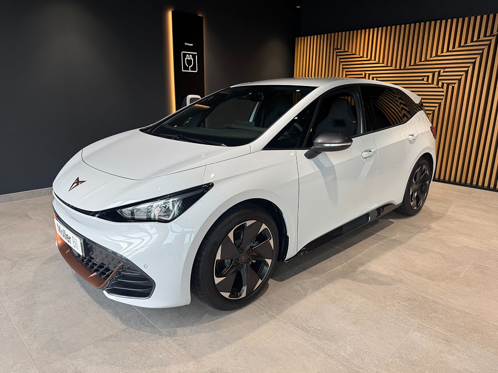 Cupra Born 59kWh / Privatleasing 3.712:-/mån* INKL V-HJUL!