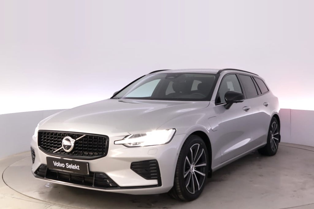 Volvo V60 T6 Plus Dark Nordic Edt HÖGSPEC **SELEKT** DRAG