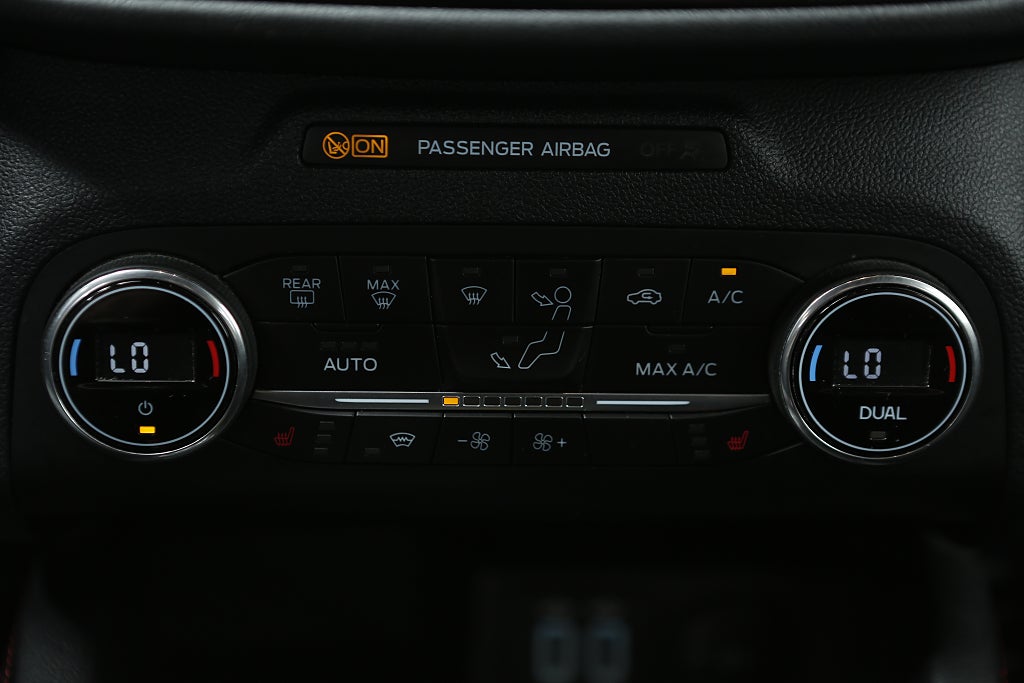 Ford Kuga Plug-In Hybrid E-CVT ST-Line Navi Drag Leasbar