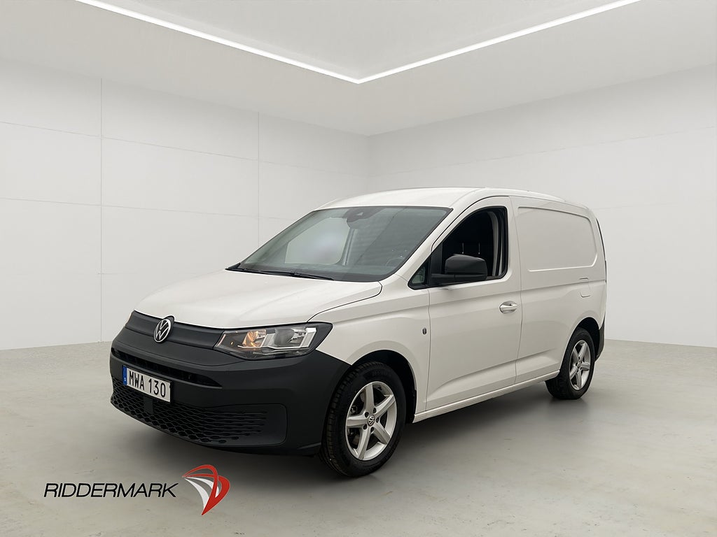 Volkswagen Caddy Cargo 122hk Värm Drag B-Kamera CARPLAY Moms