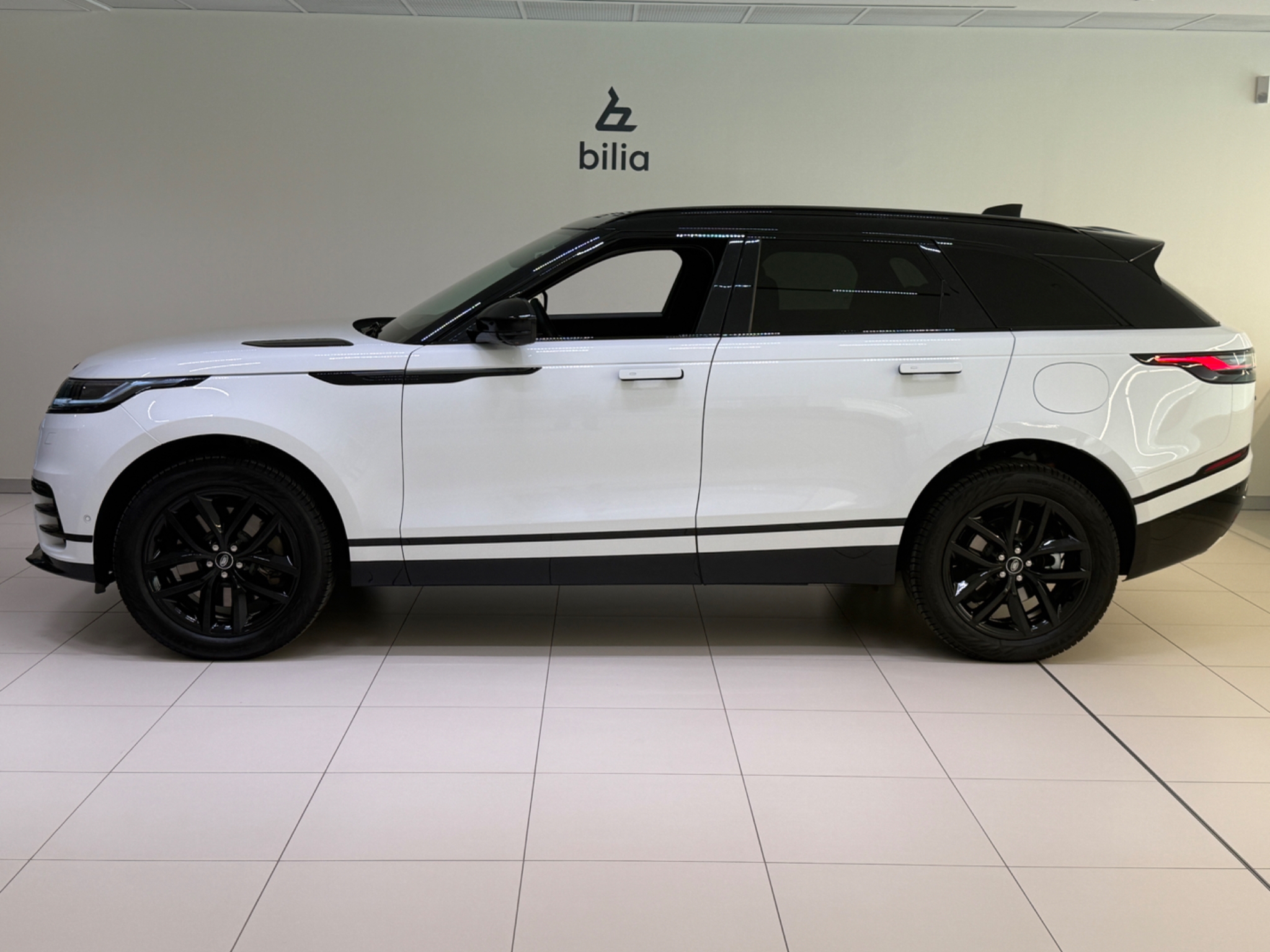 Land Rover Range Rover Velar 2026, bild 3/36