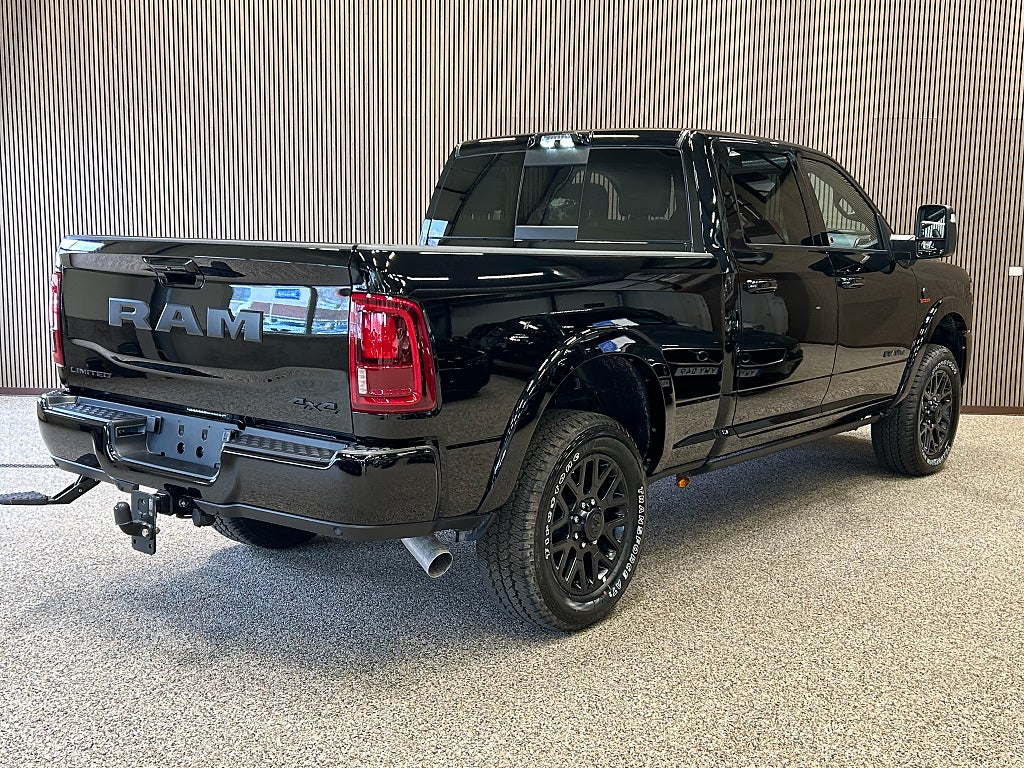 Dodge Ram 2500 Limited Night Edt. Cummins 6.7L Cummins 1458NM Lagerbil