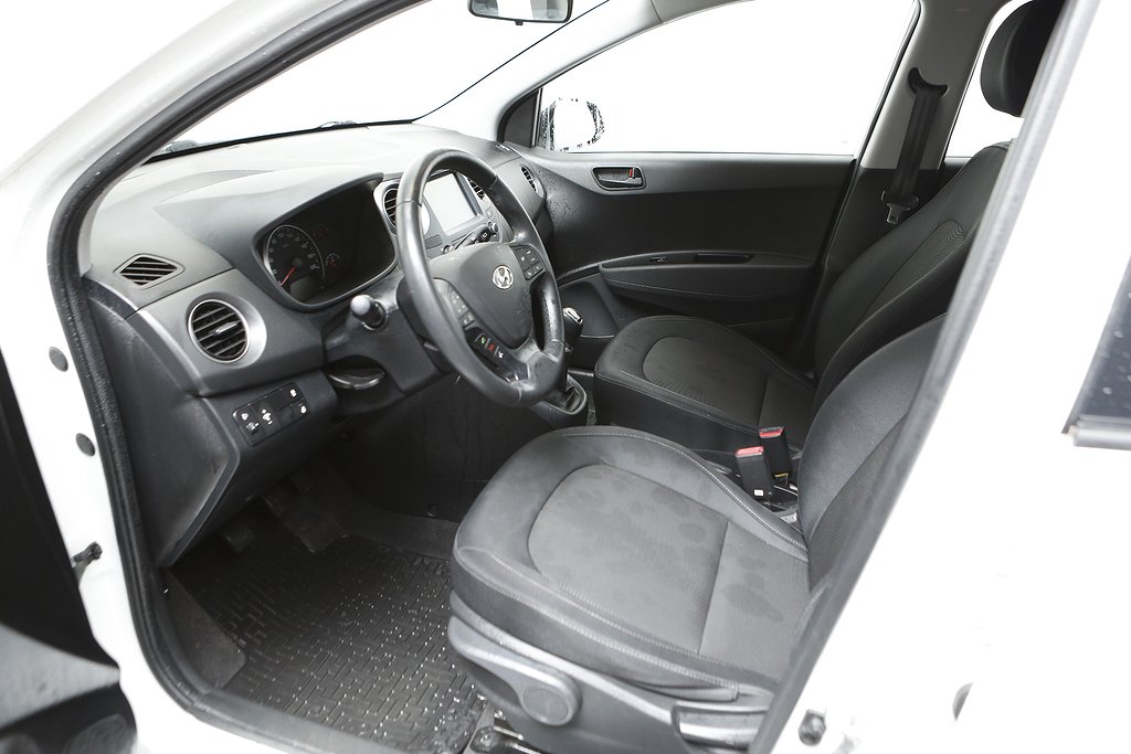 Hyundai i10 1,2 87hk Trend 5D CarPlay P-sensor 2020
