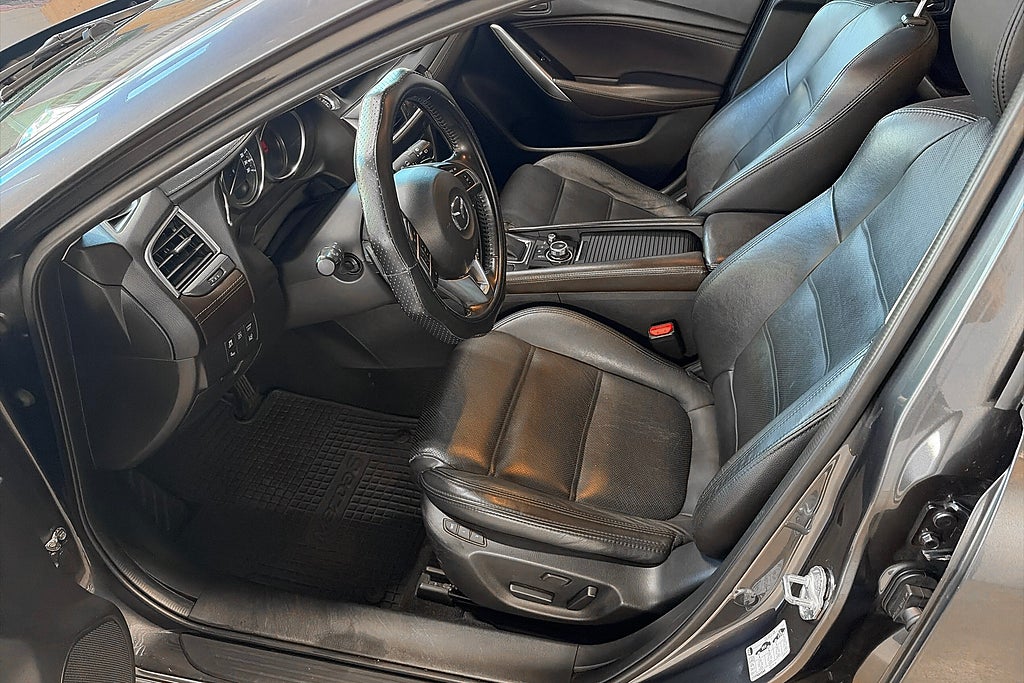 Mazda 6 Wagon 2.2 SKYACTIV-D AWD GJ Facelift Välservad