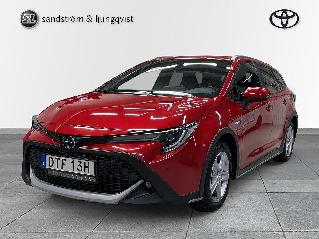 Toyota Corolla TREK Hybrid 2,0 KOMBI (DRAGKROK)