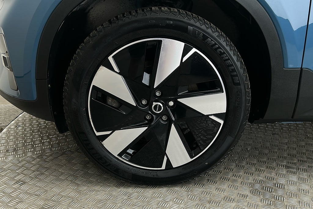 Volvo C40 Recharge Twin, 408hp, 2024
