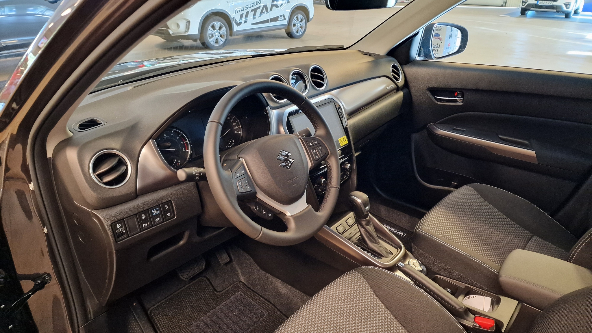 Suzuki Vitara 2024, kuva 7/33