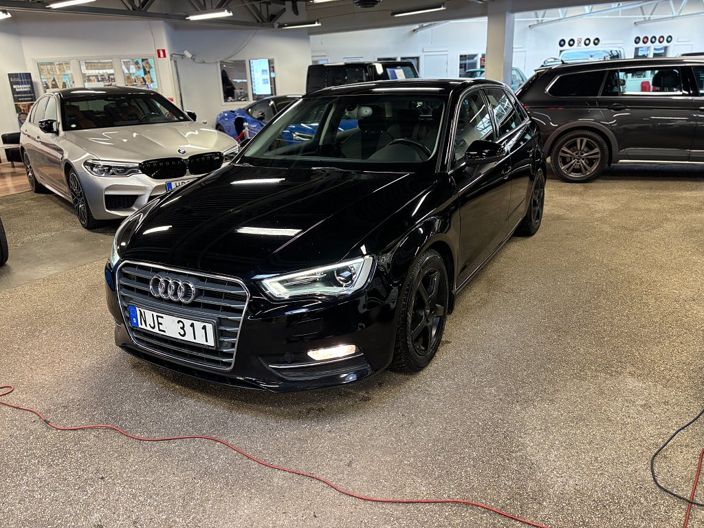 Audi A3 Sportback 1.4 TFSI Ambition Comfort Värmare Backkamera