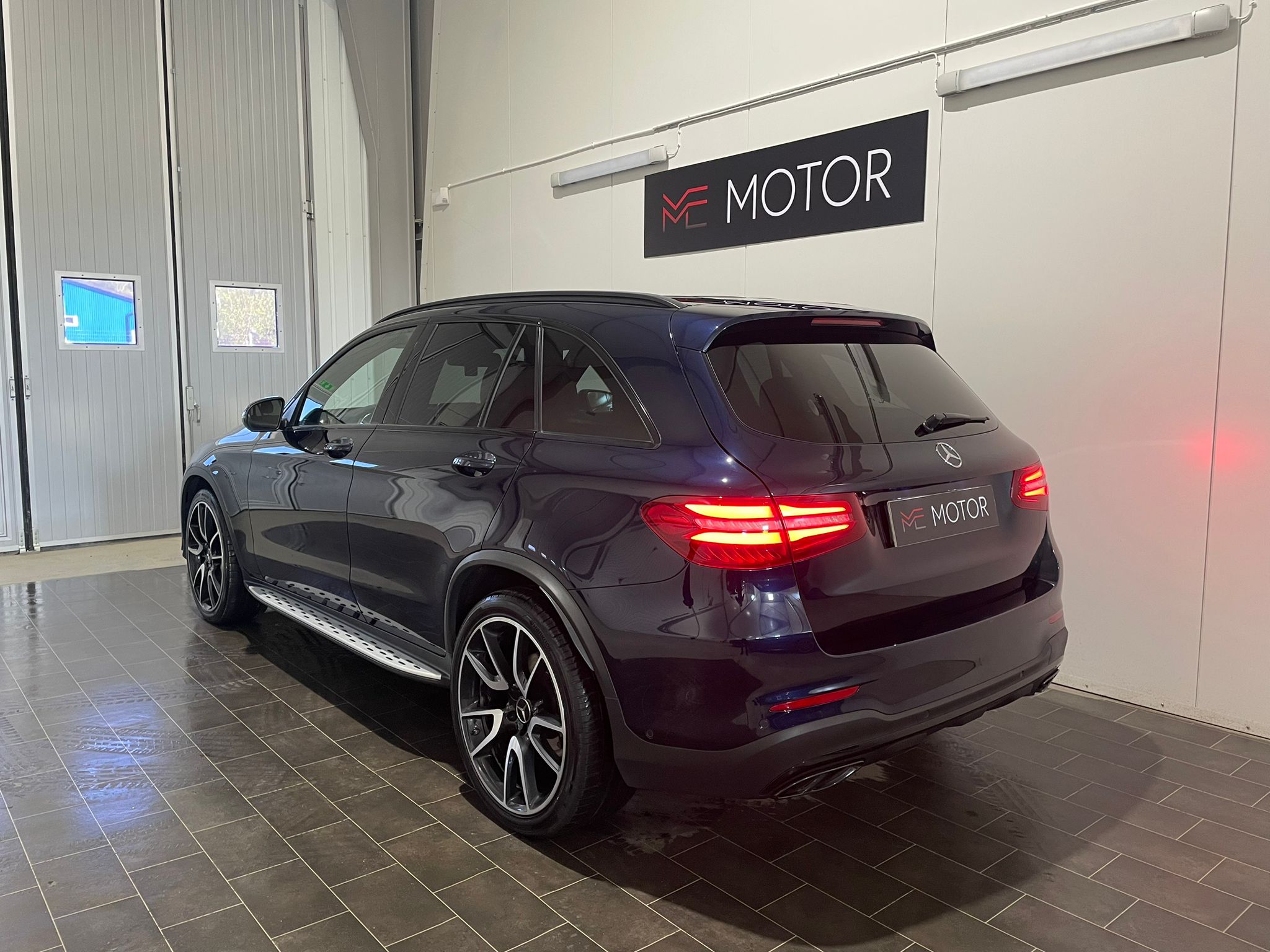 Mercedes-Benz GLC 43 4MATIC 2019, bild 4/39