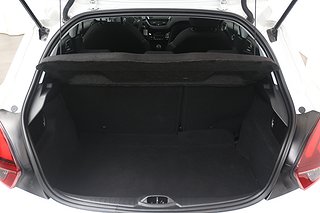 Halvkombi Peugeot 208 16 av 17