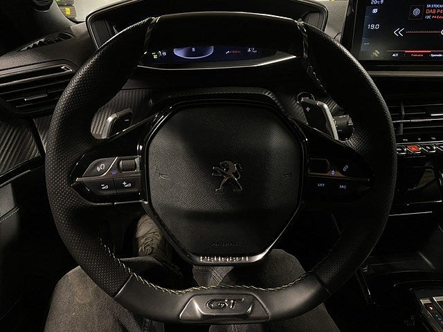 Bild på Peugeot 2008 GT 1.2 PT 155hk Aut RÄNTEKAMPANJ MED DNB 3,99%