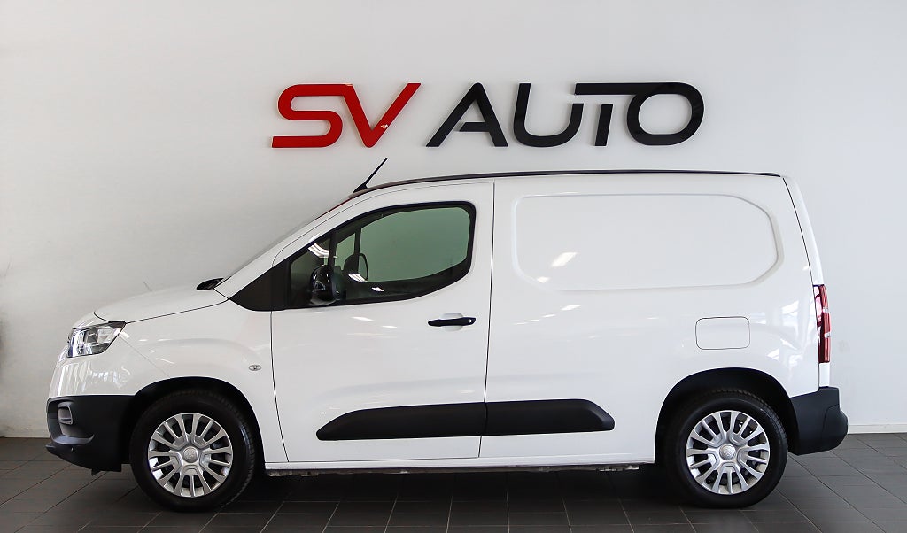 Toyota ProAce City 1.5D Värmare B-kamera 3-Sits