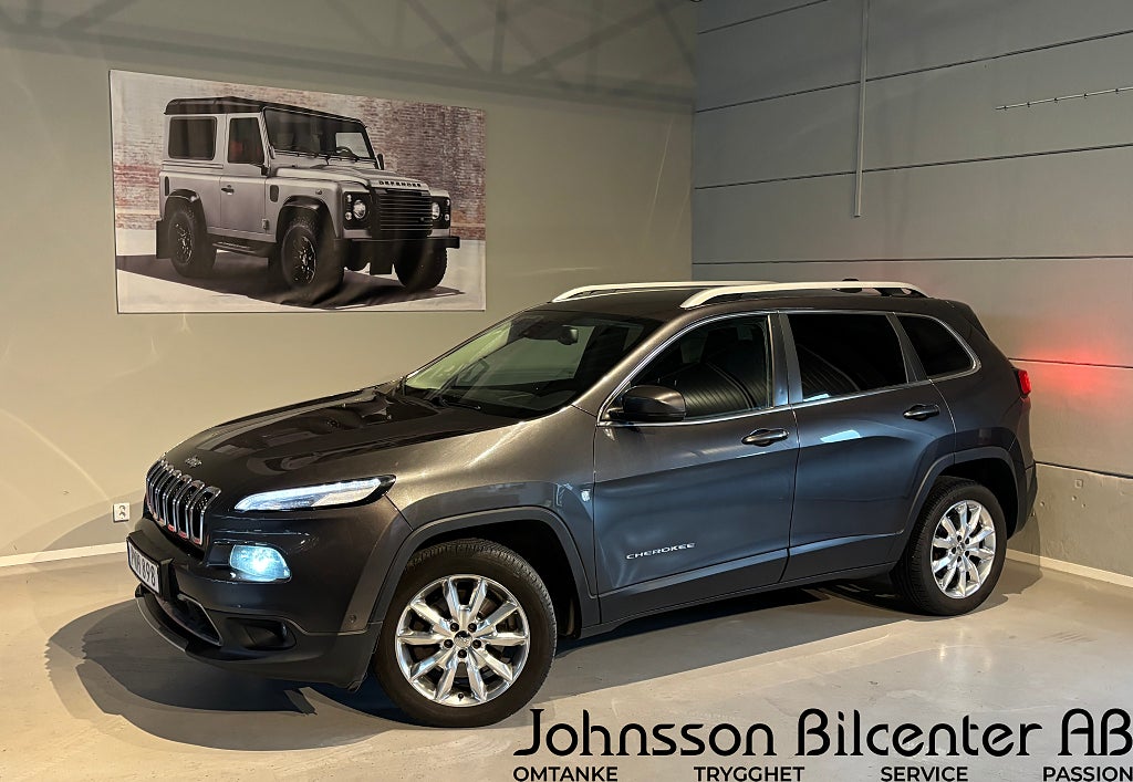 Jeep Cherokee 2.0 CRD 4WD Ny kamrem Skinn Ventilerade Säten Gps Drag