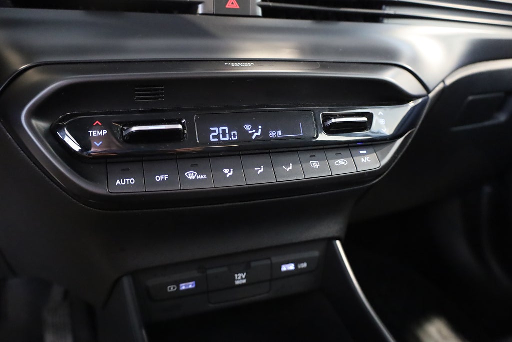 Hyundai i20 1,0 T-GDI 120hk 48V MHEV Essential Motorvärmare 2021