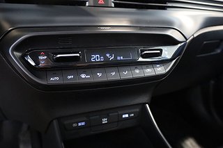 Halvkombi Hyundai i20 16 av 20