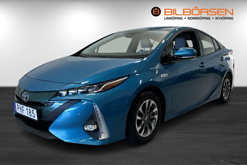 Toyota Prius Plug-in Hybrid 1.8 CVT (M&K, JBL, Navi)