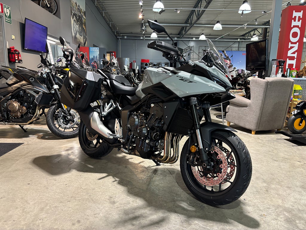 Honda CB1000GT 