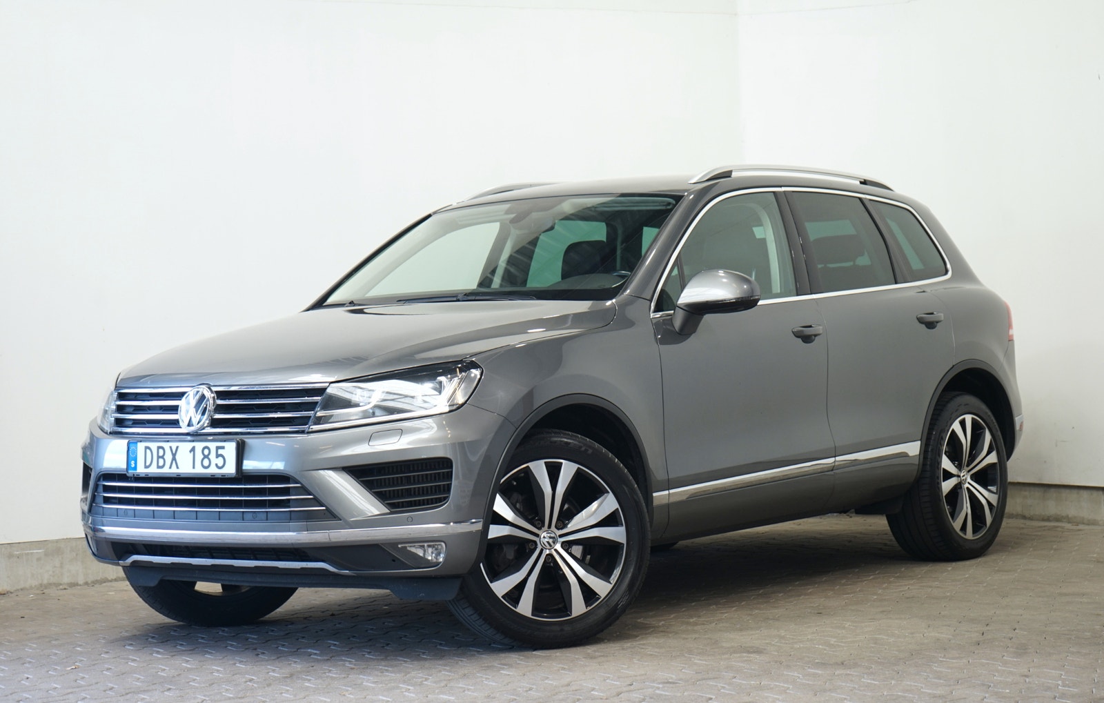 Volkswagen Touareg 3.0 V6 TDI BMT 4Motion Automat Värmare Dragkrok 204hk 2018 - miniatyr 2