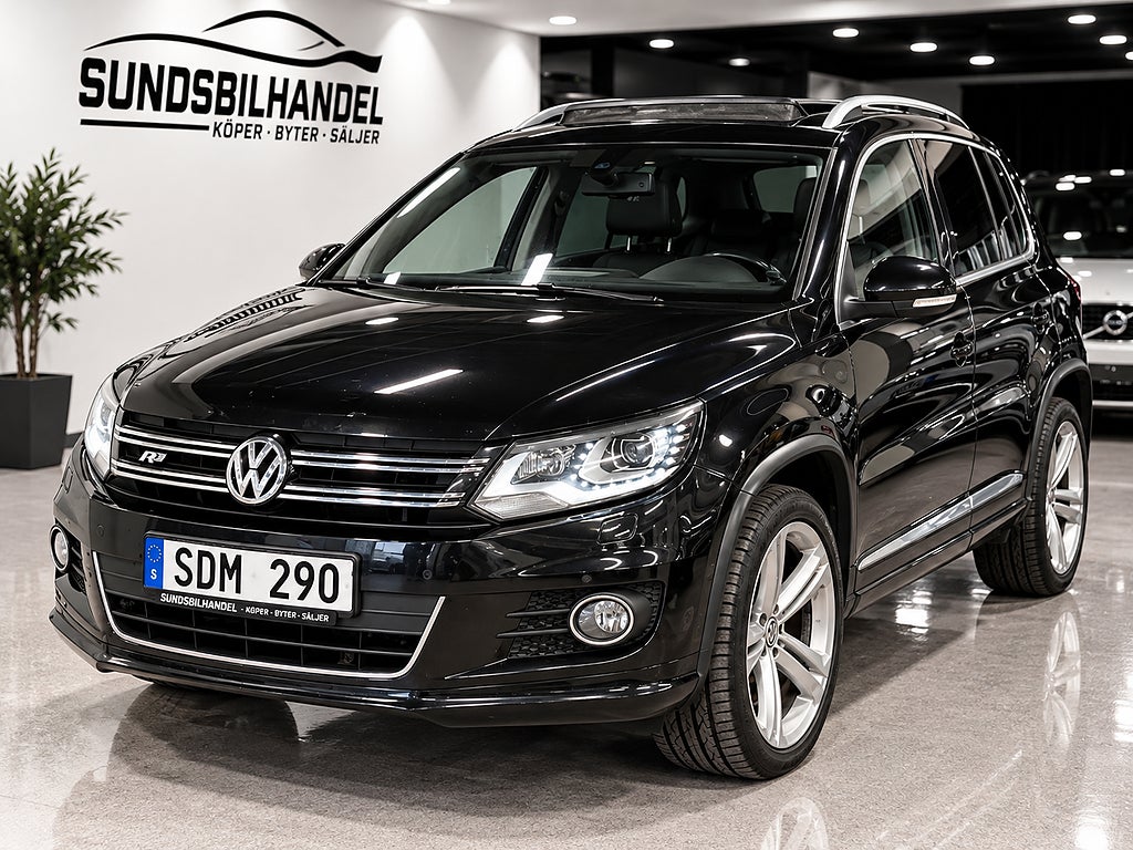 Volkswagen Tiguan 2.0 TDI 4Motion B-Kamera Pano Sport & Style 140hk