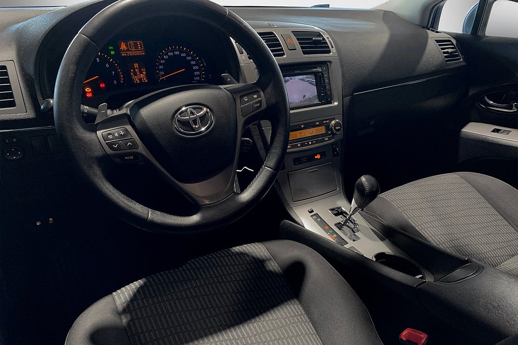 Toyota Avensis 2.0 Multidrive S Business | Drag | Kamera | Navi 2010