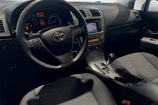 Kombi Toyota Avensis 15 av 26