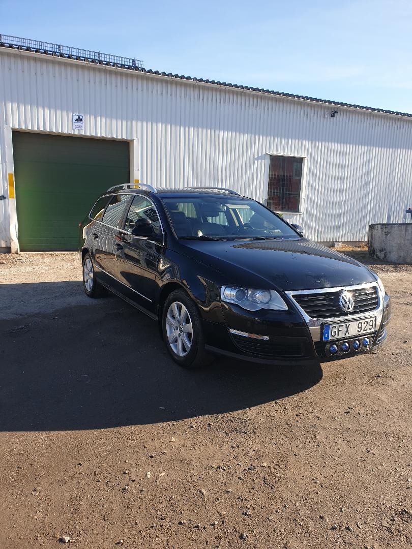 Volkswagen Passat 2010, bild 2/32