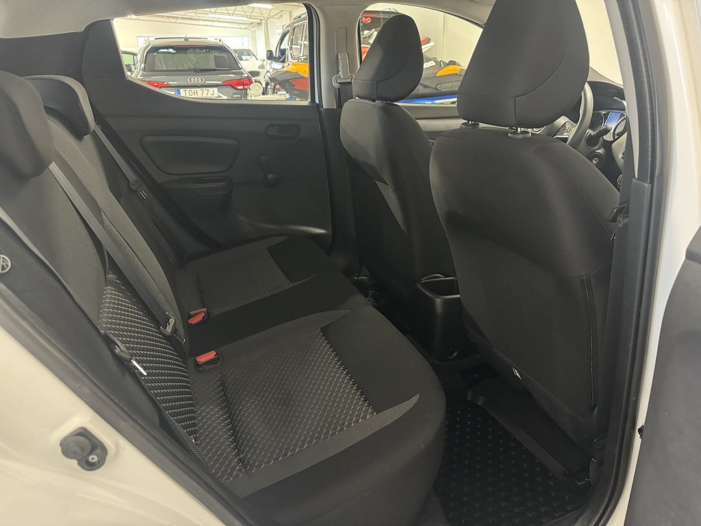 Nissan Micra 2017 - miniatyr 7