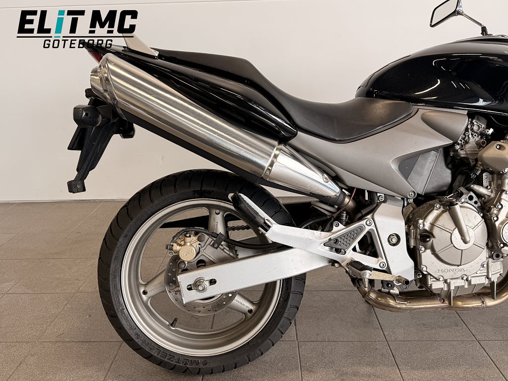 Honda Powersports CB600F 2005 - miniatyr 7