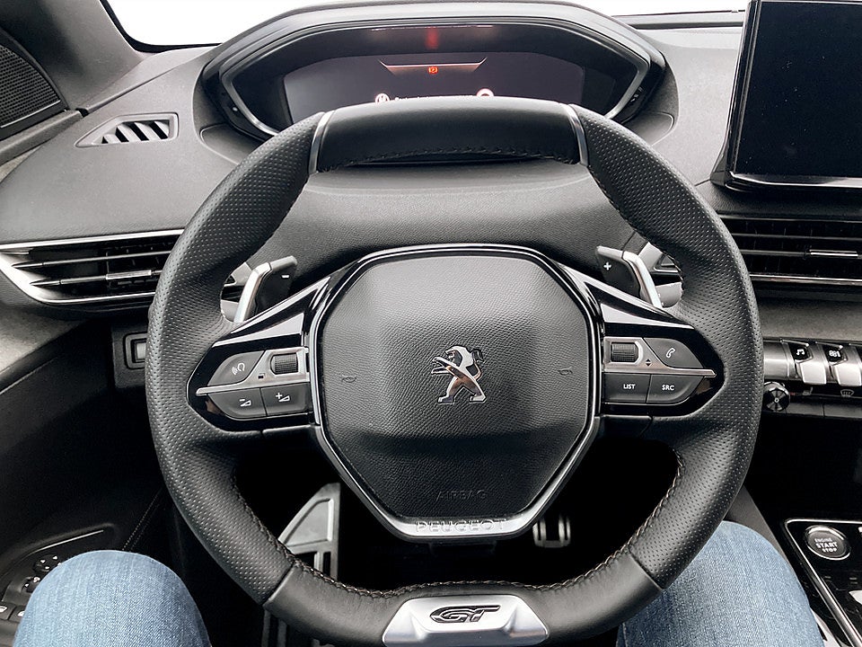 Bild på Peugeot 5008 GT 1.2 PT Aut 7-SITS B-KAMERA EL-BAKLUCKA 130hk 