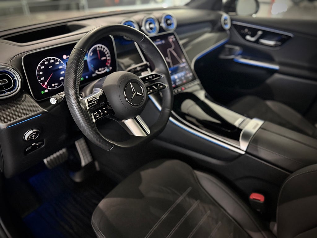 Mercedes-Benz GLC 300 e Coupé 4MATIC AMG Premium Plus Burmester Glastak - bild 9