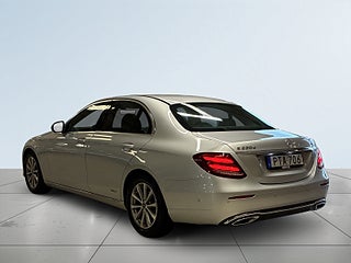 Mercedes-Benz E 220 d 4MATIC Avantgarde dragkrok 360° S&V-däck navi