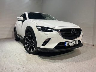 Halvkombi Mazda CX-3
