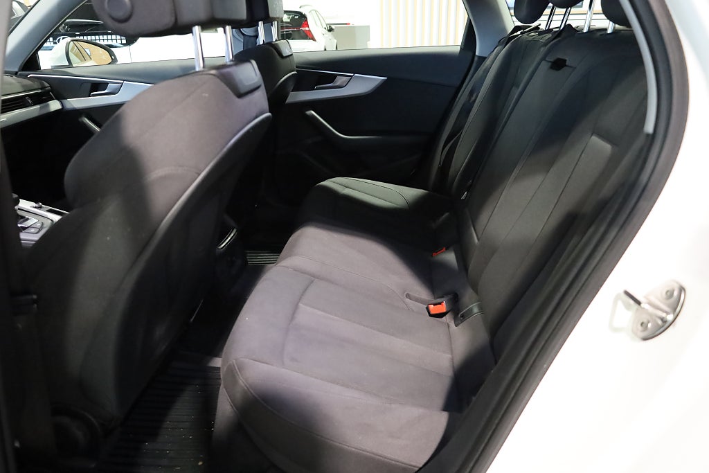 Audi A4 Avant 40 TDI Quattro AUT Drag Navi Värmare Leasbar 2022