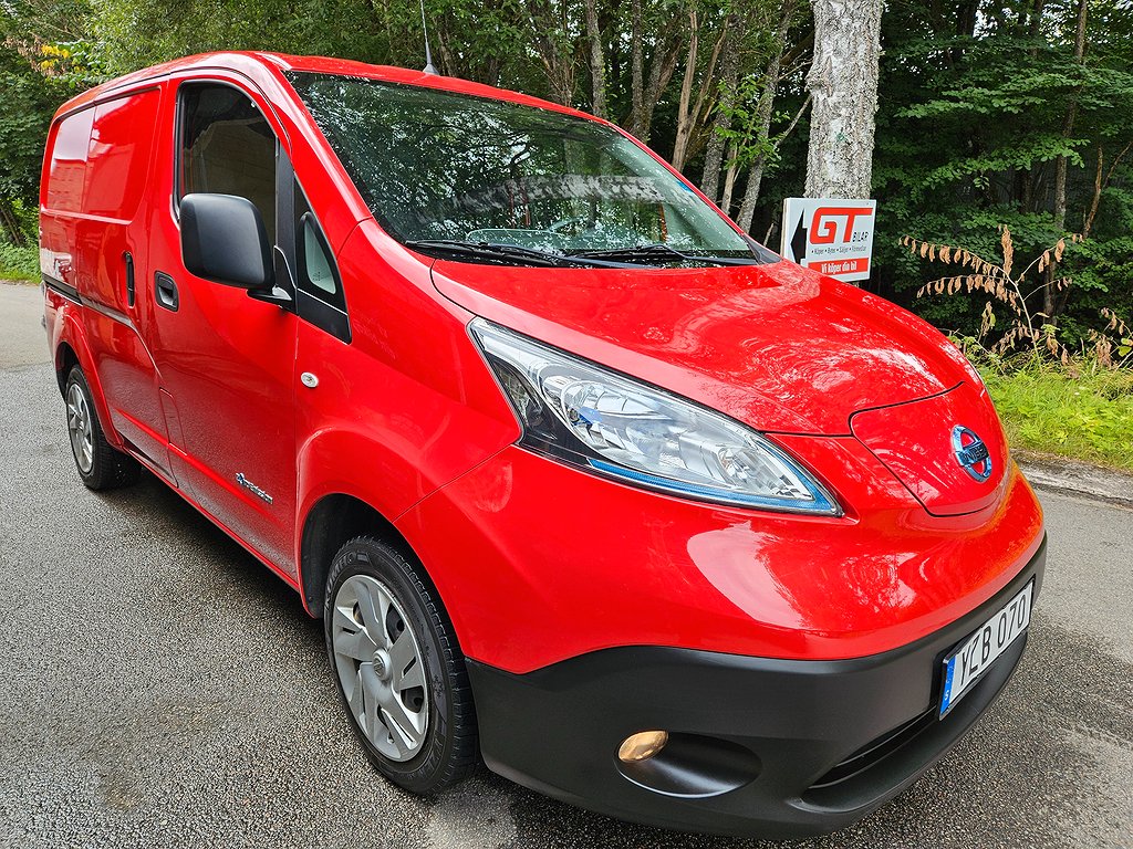 Nissan e-NV200 Van 24 kWh 