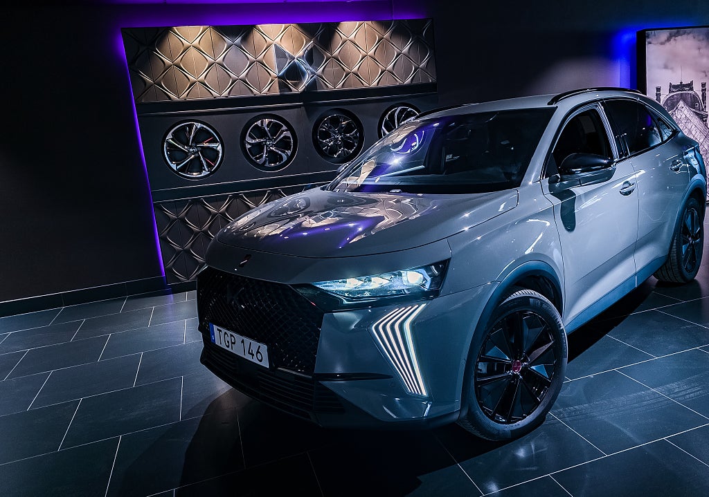Bild på DS 7 Crossback E-Tense Performance Line+ 300hk Aut AWD - B-KAMERA, ELSTOL