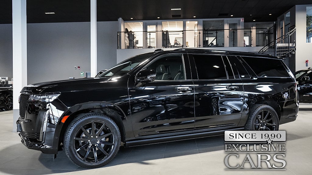 Cadillac Escalade ESV Sport Platinum V8 E85 låg skatt / MOMSBIL / 8-sits