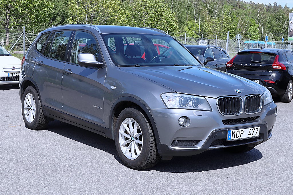 BMW X3 xDrive20d Steptronic P-Sensorer Dragkrok Farthållare