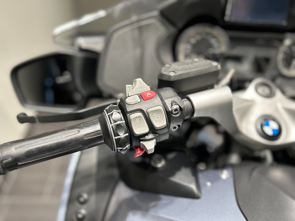 BMW R1200RT / 3st väskor / Högtalare / GPS / Räntefri delbetalning!